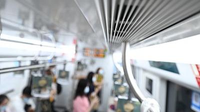 市民反映7號线、10號线空調太冷，上海地鐵回應